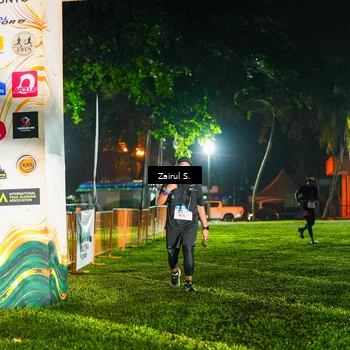 Runner Photo 8880772
