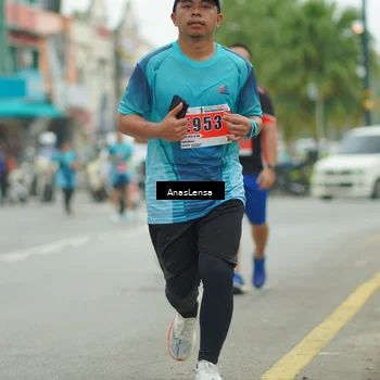 Runner Photo 8880793