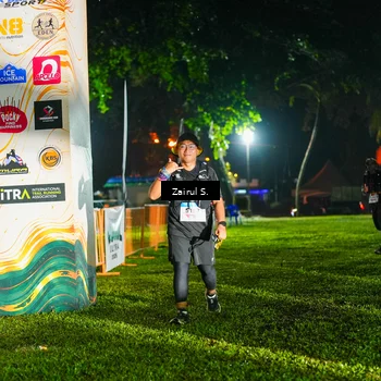 Runner Photo 8880796