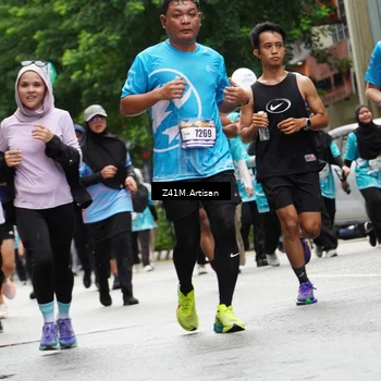Runner Photo 8881000