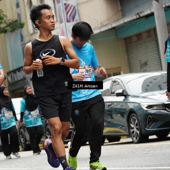Runner Photo 8881001
