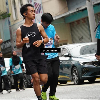 Runner Photo 8881005