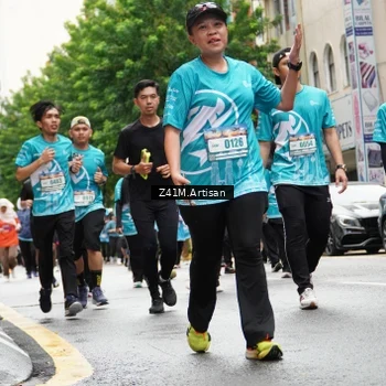 Runner Photo 8881221