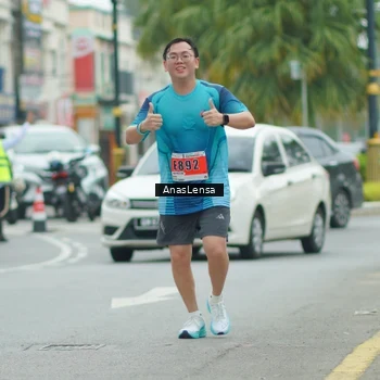 Runner Photo 8881351