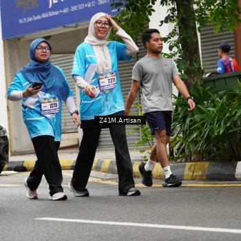 Runner Photo 8881374