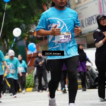 Runner Photo 8881604