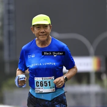 Runner Photo 8882036
