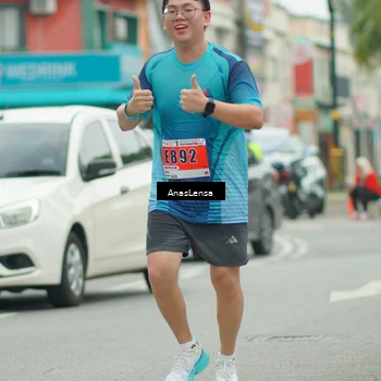 Runner Photo 8882070