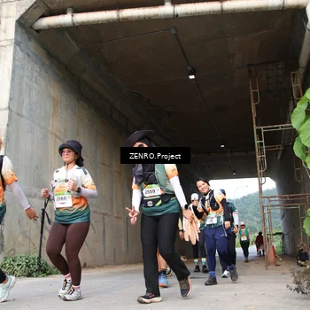 Runner Photo 8882086
