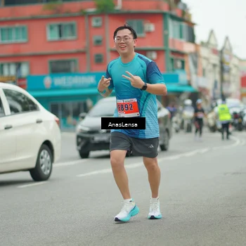Runner Photo 8882099