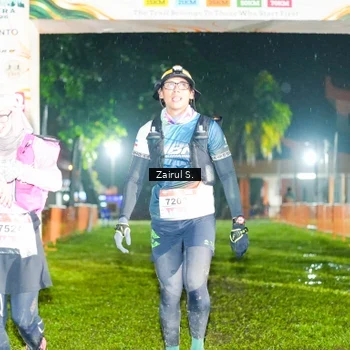 Runner Photo 8882112