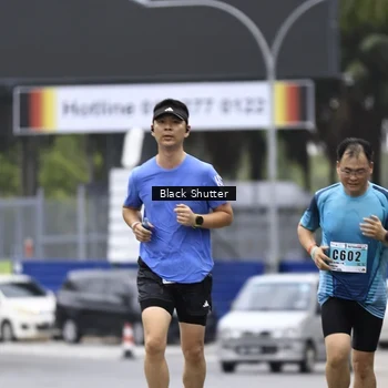 Runner Photo 8882142
