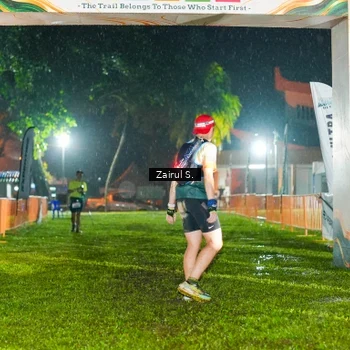 Runner Photo 8882153