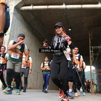 Runner Photo 8882177