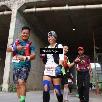Runner Photo 8882211