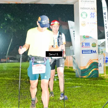 Runner Photo 8882218