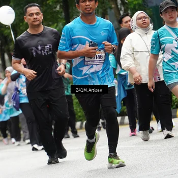 Runner Photo 8882228