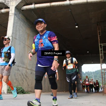 Runner Photo 8882263