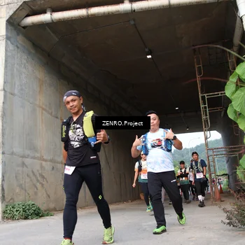 Runner Photo 8882266