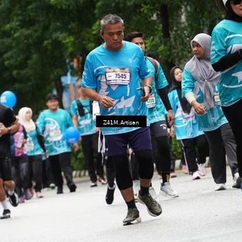 Runner Photo 8882273