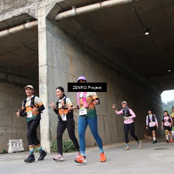 Runner Photo 8882275