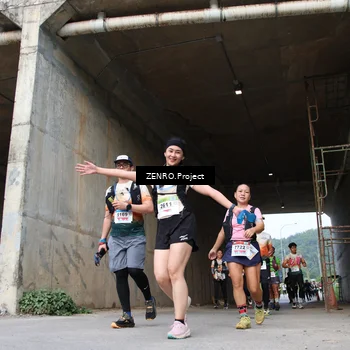 Runner Photo 8882302