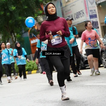 Runner Photo 8882393