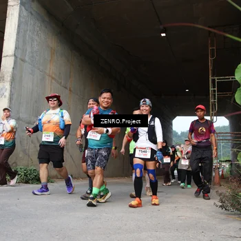 Runner Photo 8882443