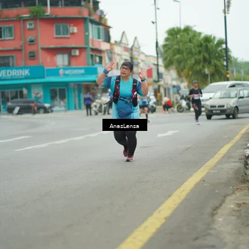 Runner Photo 8882461
