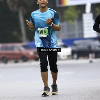 Runner Photo 8882468
