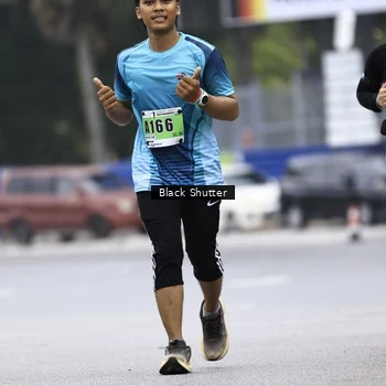 Runner Photo 8882476