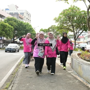 Runner Photo 8882492