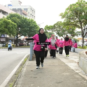 Runner Photo 8882496