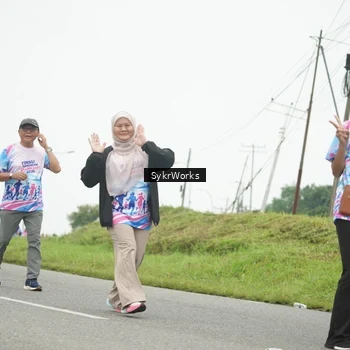 Runner Photo 8882503