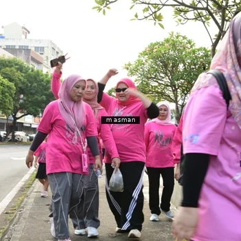 Runner Photo 8882538
