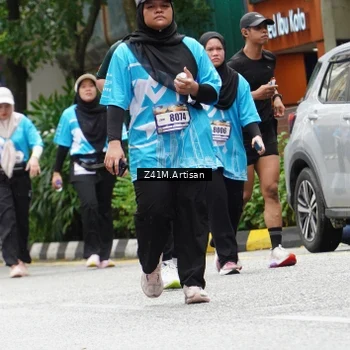 Runner Photo 8882544