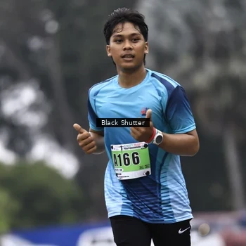 Runner Photo 8882611