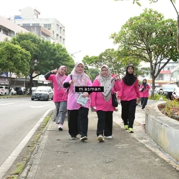 Runner Photo 8882635