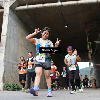 Runner Photo 8882641