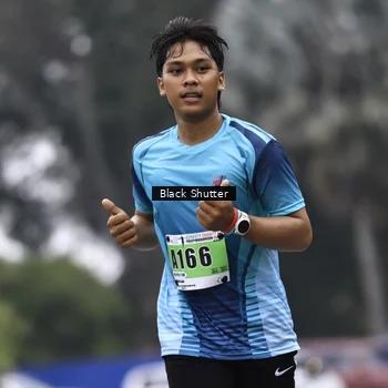 Runner Photo 8882654