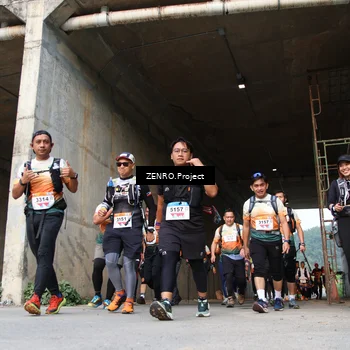 Runner Photo 8882662
