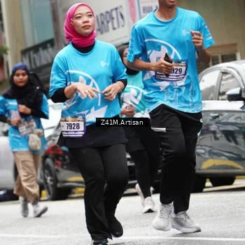 Runner Photo 8882677