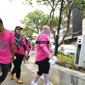 Runner Photo 8882697