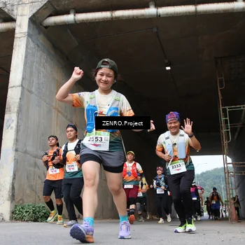 Runner Photo 8882719
