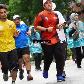 Runner Photo 8882721