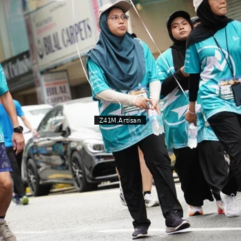 Runner Photo 8882750
