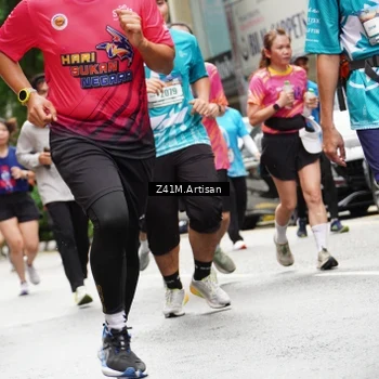 Runner Photo 8882751