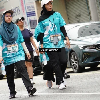 Runner Photo 8882763