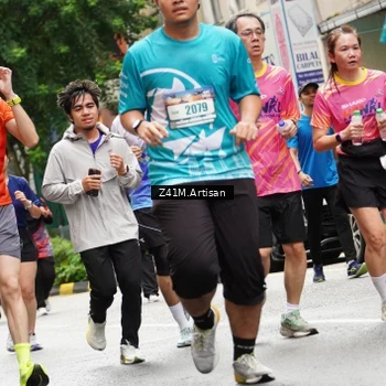 Runner Photo 8882773