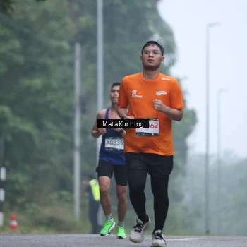 Runner Photo 8882784